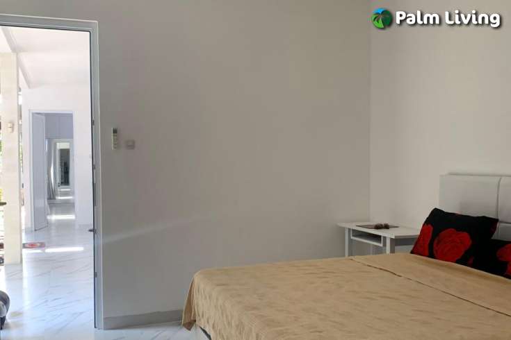 Modern Villa Close to Central Lovina