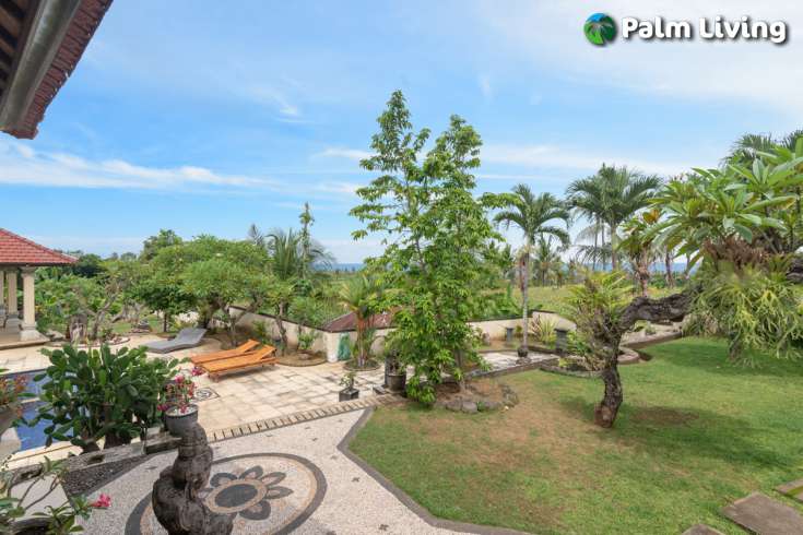 Villa With Balinese Design For Sale