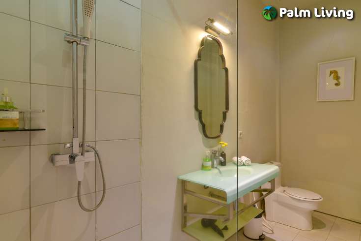Hotel And Restaurant For Sale