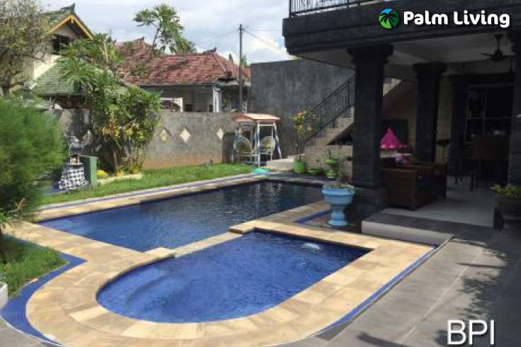 4 Bedroom House With Pool for Sale