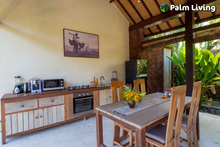 Charming Oceanside Villa in Tejakula