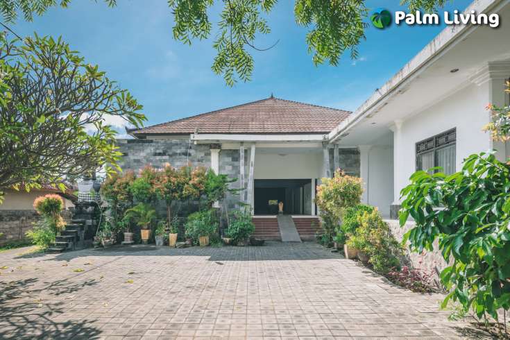 Compact Hotel for Sale in Pemuteran