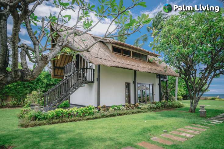 Beautiful Beachfront Villa for Sale