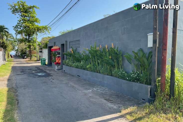 Modern Villa in Central Lovina for Sale