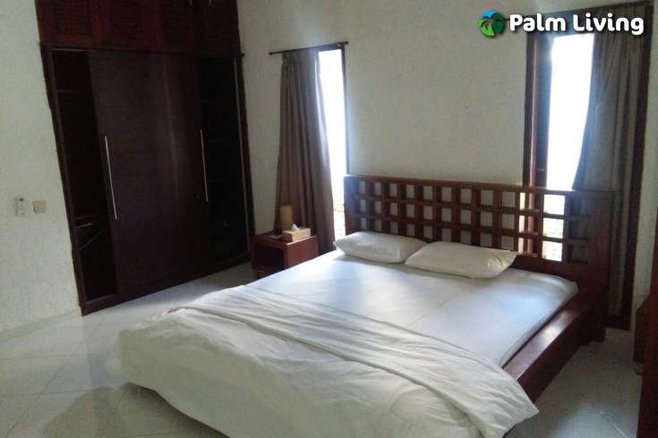 Five Bedroom Hillside Villa  for Sale