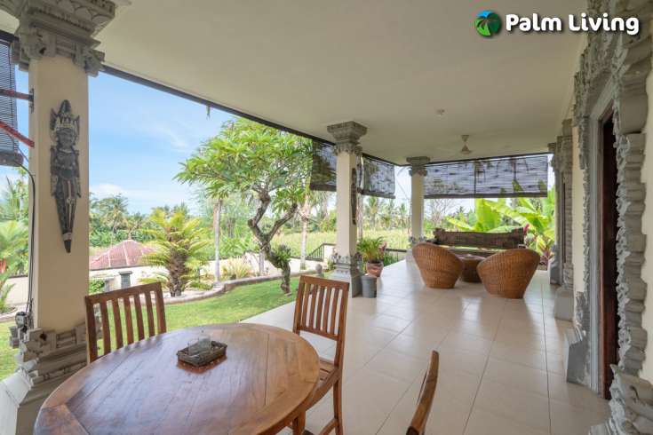 Villa With Balinese Design For Sale