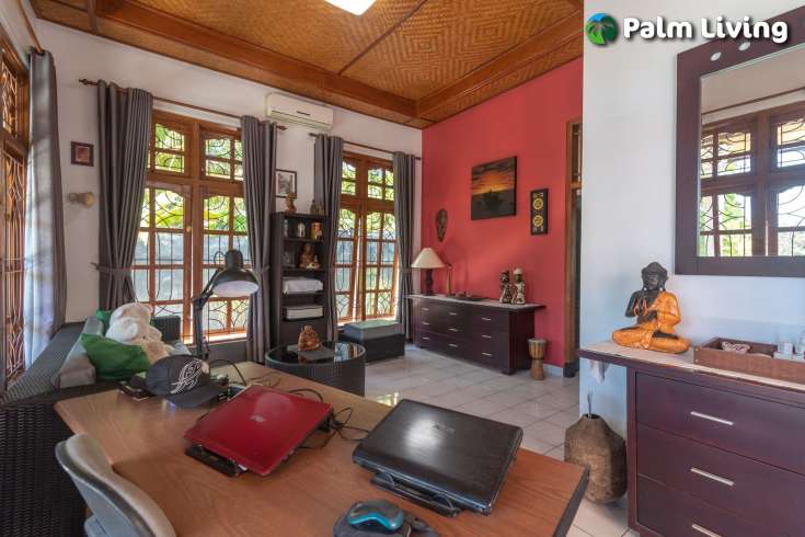 Villa with Balinese design for sale