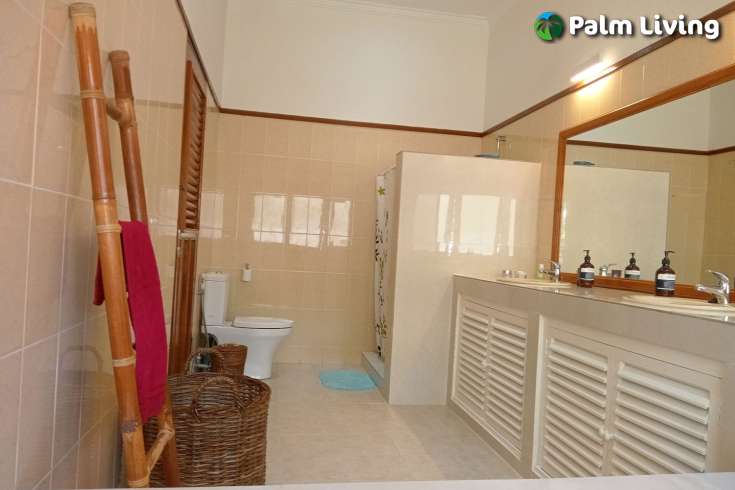 Beautiful Beachfront Villa for Sale