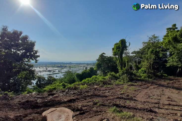 Panoramic Land for sale in Umeanyar