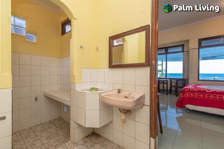 Beachfront Cottages in Lovina For Sale