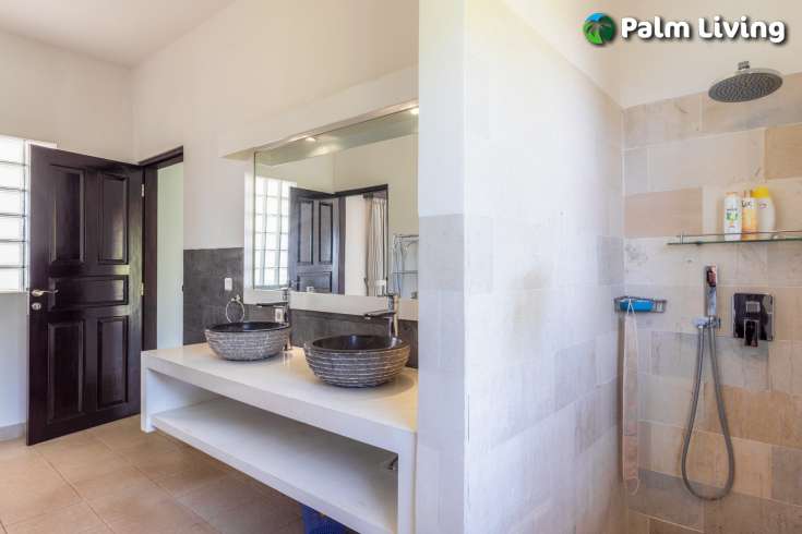 Private Villa with Tropical Garden for Sale