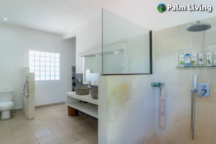 Private Villa with Tropical Garden for Sale
