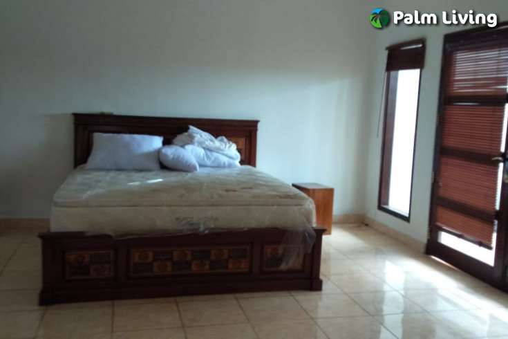 Beachfront Villa in Lovina, North Bali For Sale