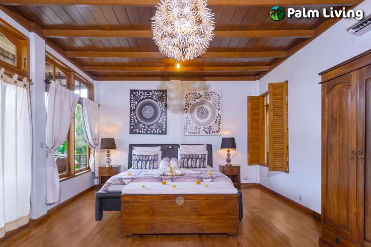 Villa Furnished for Sale in Central Lovina