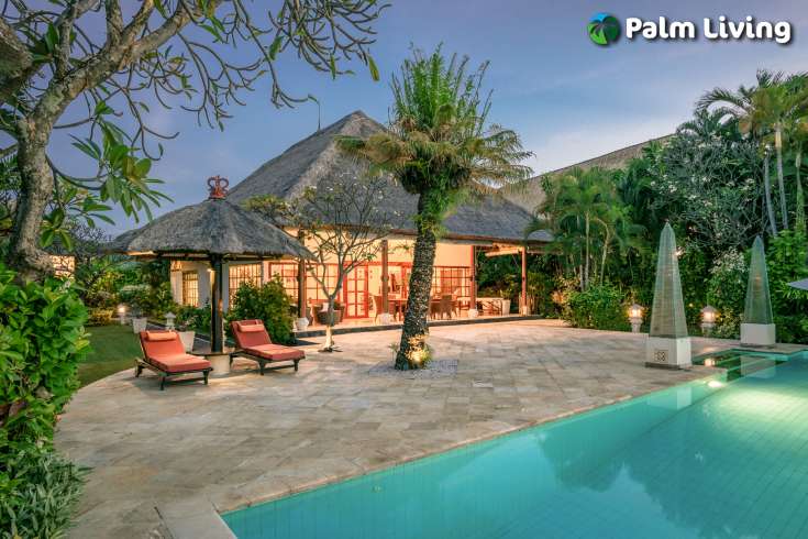Villa on the Beach with Guest House