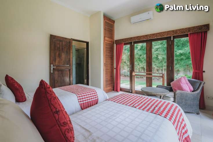 Beautiful Beachfront Villa for Sale