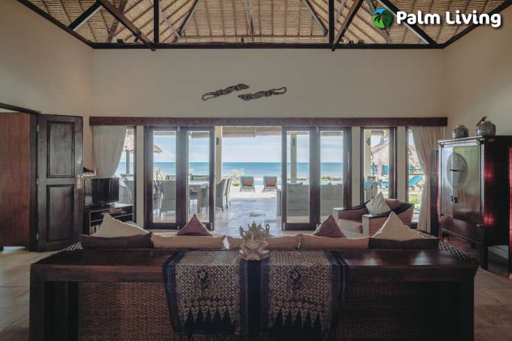 Beautiful Beachfront Villa for Sale