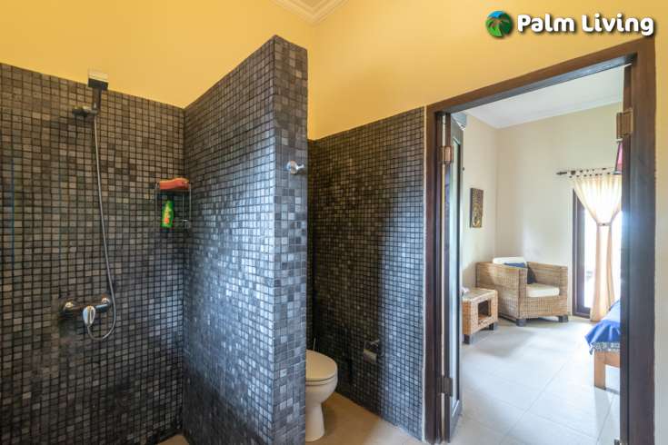 Villa With Balinese Design For Sale