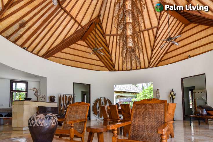 Beachfront Villa In Brongbong Bali For Sale