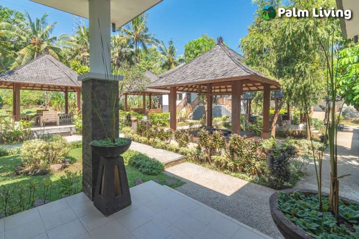 Small Resort with Private Villa For Sale