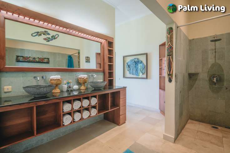 Beautiful Beachfront Villa for Sale