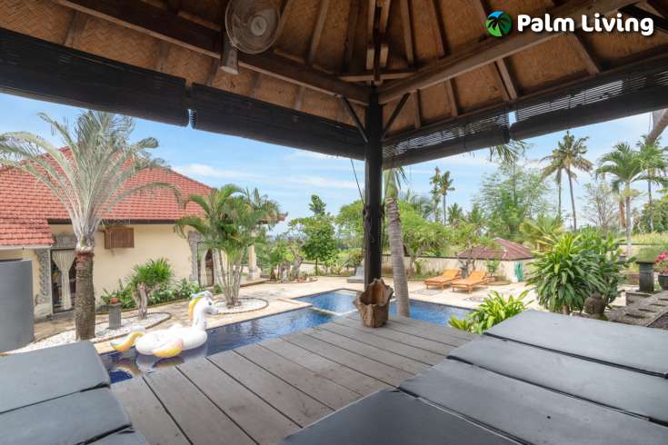 Villa With Balinese Design For Sale