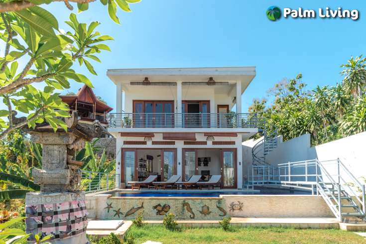 Unique Shape Villa in the Hills