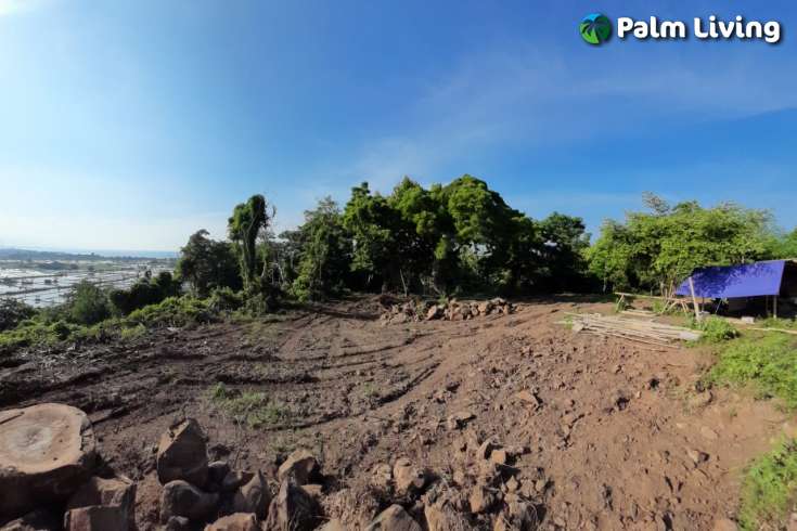 Panoramic Land for sale in Umeanyar