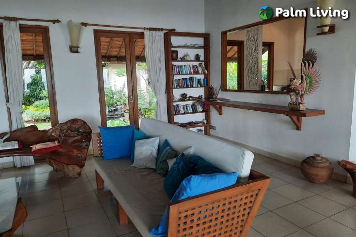 Beachfront Tropical Garden Villa