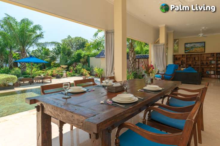 Beachfront villa with two joglo for sale