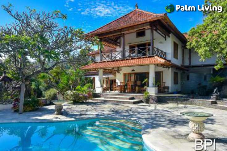 Luxury Hillside Villa On Large Land Plot