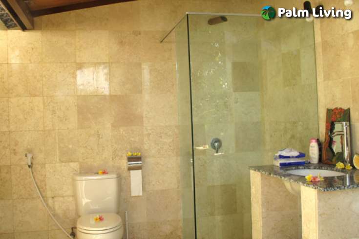 Five Bedroom Hillside Villa  for Sale