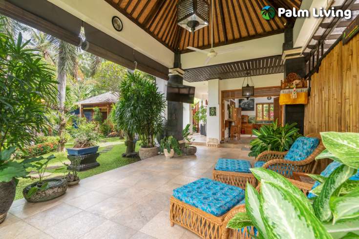 Modern Villa for sale Central Lovina