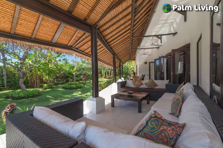 Serene Four Bedroom Villa with Ocean Views