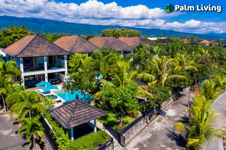 Beachfront Villa  In Pemaron For Sale