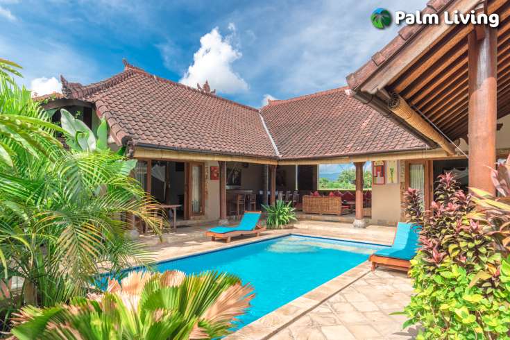 Stunning Villa for sale in Lovina
