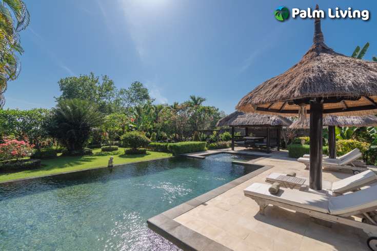 Serene Four Bedroom Villa with Ocean Views