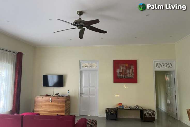 Four Bedrooms Cozy House for Sale