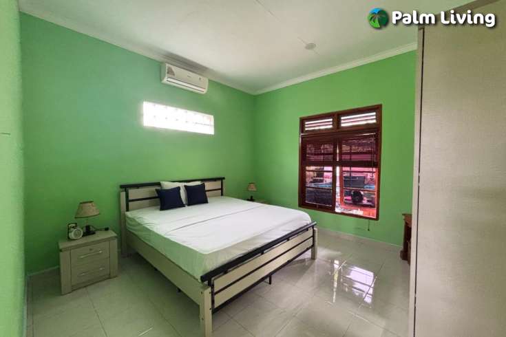 Minimalist House for Sale in Central Lovina