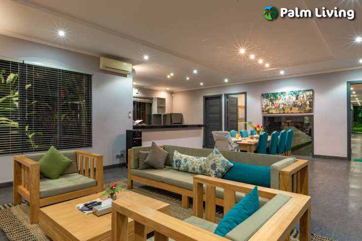 Luxury Villa Built on Large Land Plot