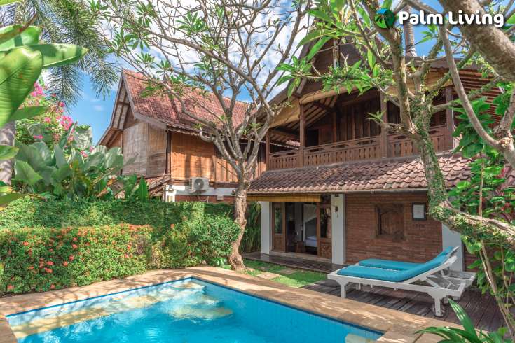 Beachfront Villa Complex in Central Lovina