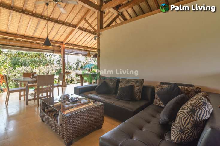 Guesthouse for Sale in Rice Fields