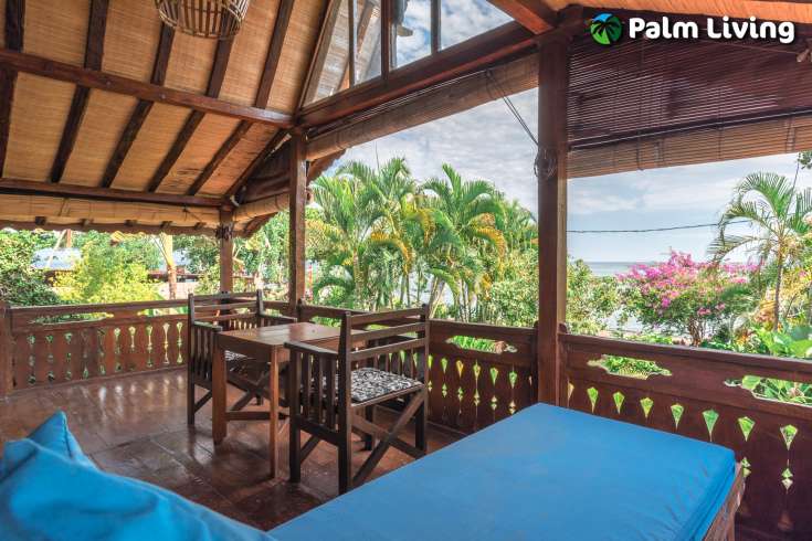 Beachfront Villa Complex in Central Lovina