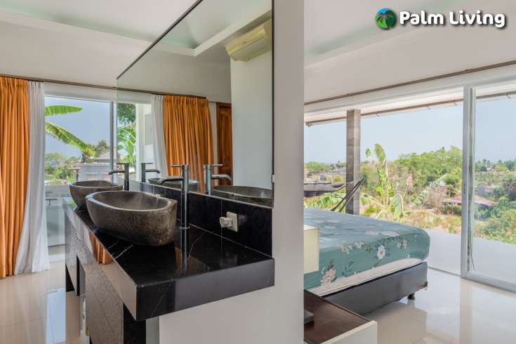 Large Contemporary Villa Ocean View