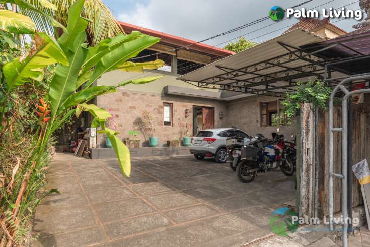 Luxurious 4-Bedroom Villa in Tranquil Ubud