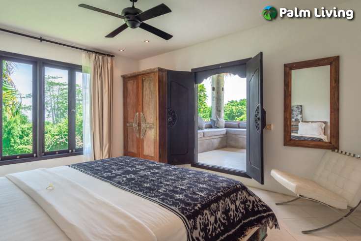 A Dream Villa with Beautiful Garden