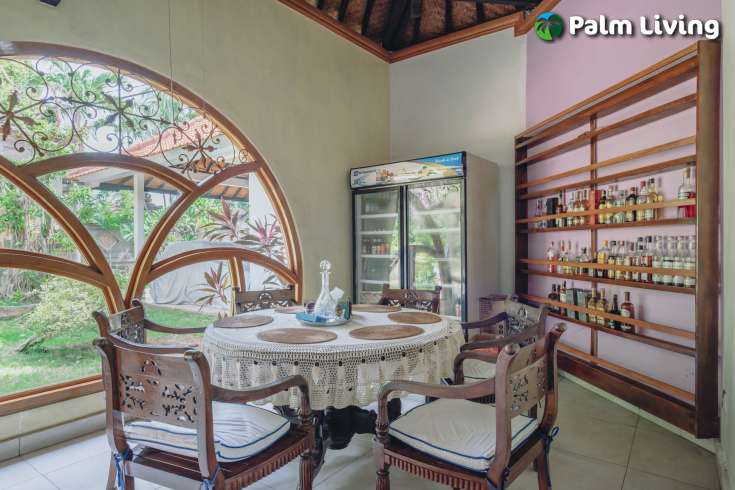 Spacious Garden Villa for Sale