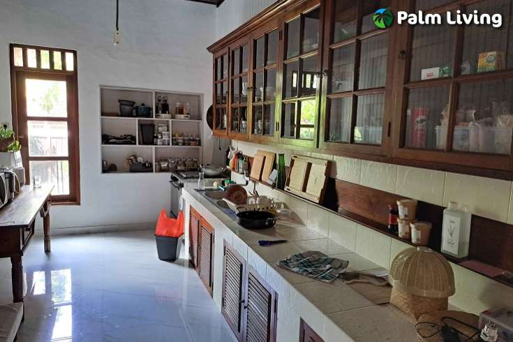 For Sale 13-Bedroom Villa in Kerobokan