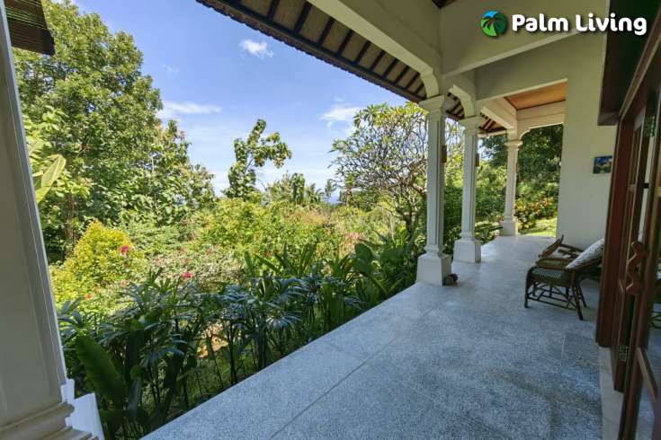 Two Bedroom Hillside Villa with Garden