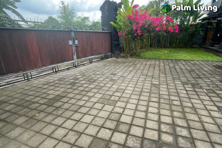 Unique Villa For Sale Near Keramas Beach